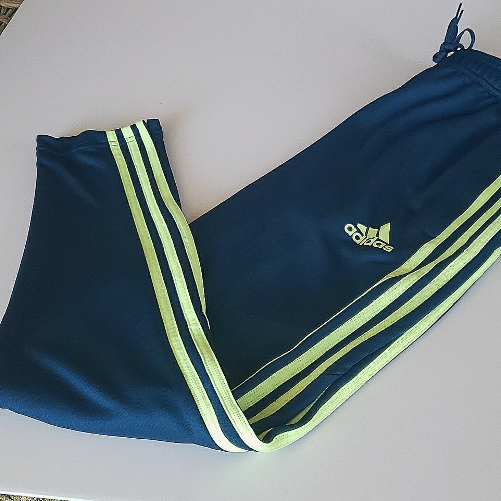 ADIDAS MEN'S CLIMACOOL WORK OUT PANTS SIZE MEDIUM